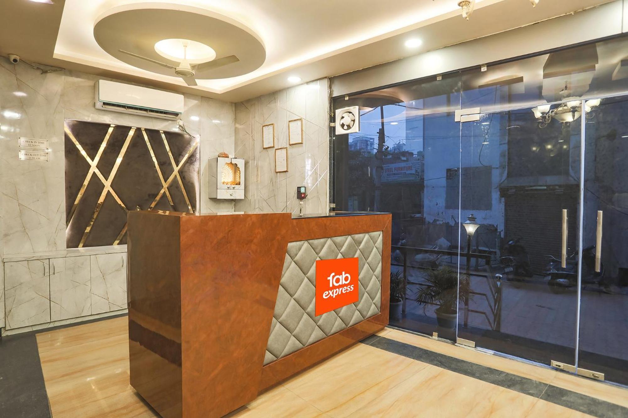 典藏o 50024瓦桑达拉科洛40键酒店 加济阿巴德 外观 照片